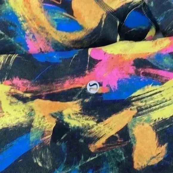 Lululemon- NWT Wunder Train Contour Fit Sz 0 - Picture 9 of 11